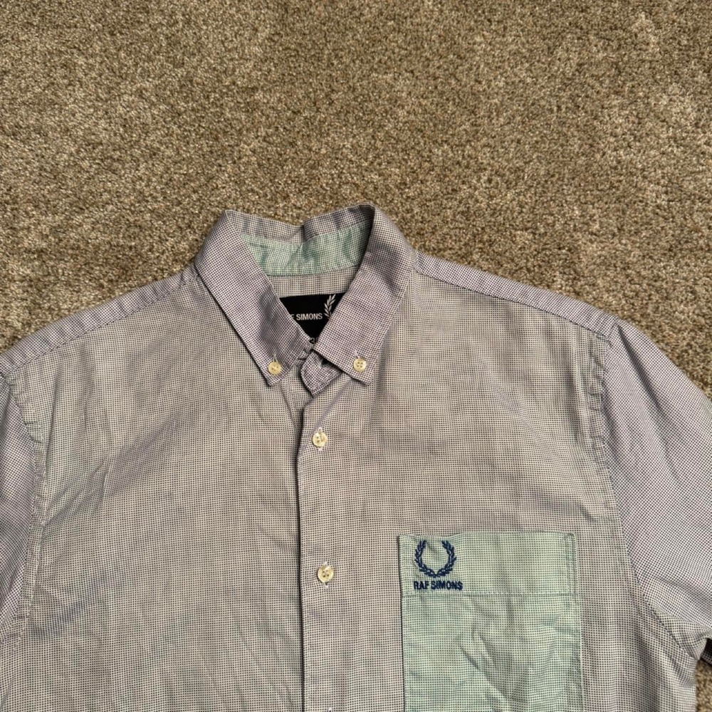 RAF SIMONS X FRED PERRY COLOUR BLOCK COLLARED SHIRT - Picture 2 of 7